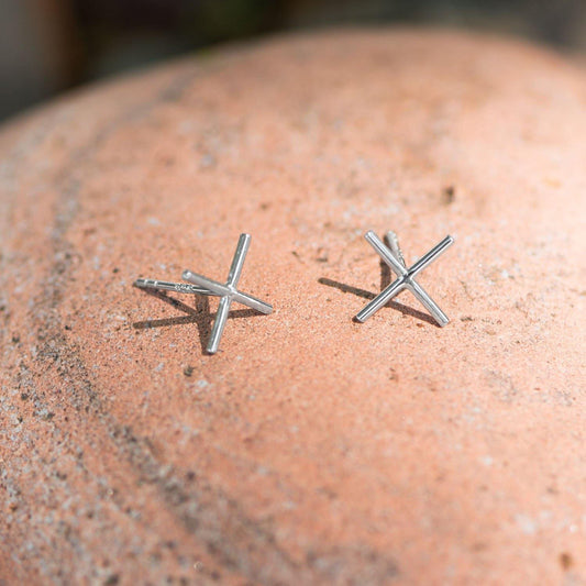 Rhodium Plated 'X' Stud Earrings freeshipping - Higher Class Elegance