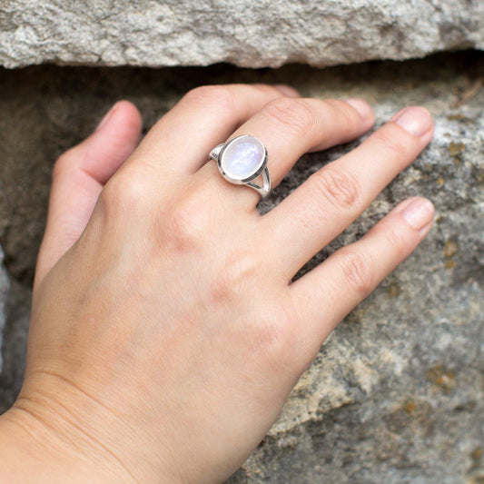 Rainbow Moonstone Ring freeshipping - Higher Class Elegance